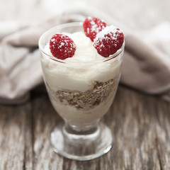 coupe de glace a la framboise