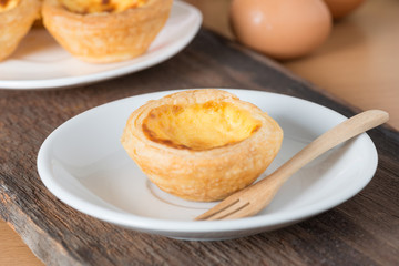 Egg tart.