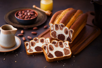 leopard cake