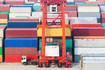 container freight station