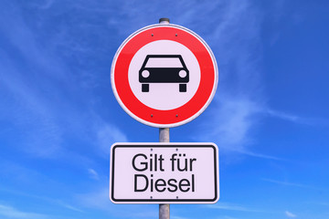 Diesel - Fahrverbot - Verkehrsschild - Innenstadt