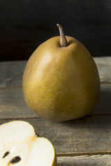 Raw Organic Brown Angelys Pears