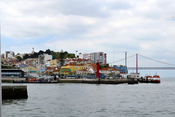 Fototapeta na wymiar Tagus River
