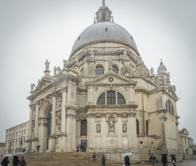 Obraz premium Venise, Italy - 03 11 2018: Vue de l'église Santa Maria Della Salute, vue depuis le grand canal