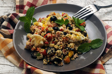 كسكس 古斯米 Kus-kus  クスクス  Kuskus Кус-кус Cuscus Couscous קוסקוס