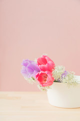 チューリップとカトレア