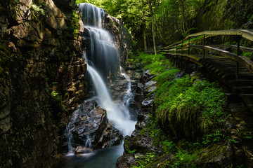 Naklejka premium Wasserfall