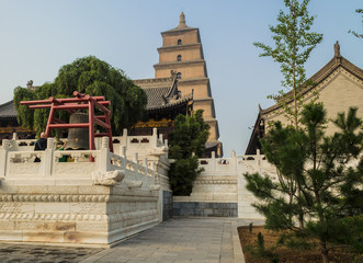 Giant Wild Goose Pagoda Big or Wild Goose Pagoda, is a Buddhist pagoda located in southern Xian (Sian, Xi'an), Shaanxi province, China