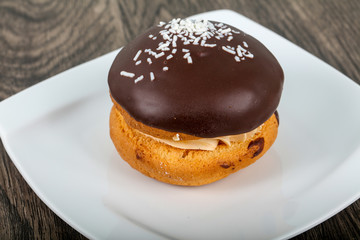 Bouchee cake