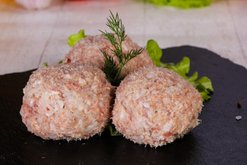 Raw pork cutlet