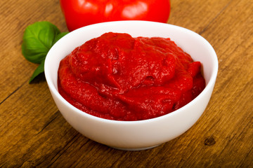 Tomato paste