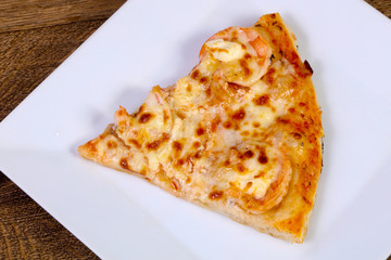 Pizza with prawn
