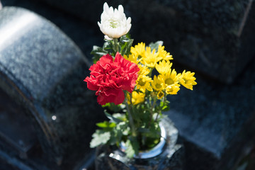 お墓参りにお供えする仏花