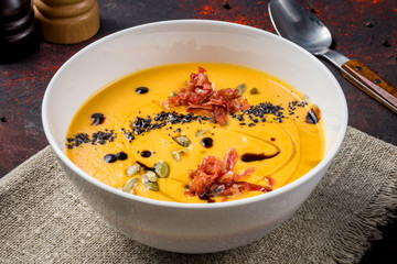Soup cream of pumpkin