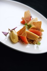 レストランの綺麗なデザート