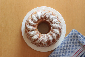 ring cake with icing sugar, top view