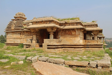 An ancient temple complex Hemakuta hill in Hampi, Karnataka, India.