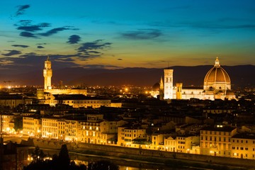 Fototapeta na wymiar 世界遺産フィレンツェの夕景