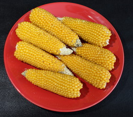 A ears maize (corn).