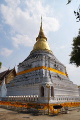 Naklejka premium Beautiful Wat Phra Kaew Don Tao, Lampang,Thailand.