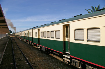 北ボルネオ鉄道の観光列車