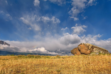 Obraz premium mountains clouds sky forest