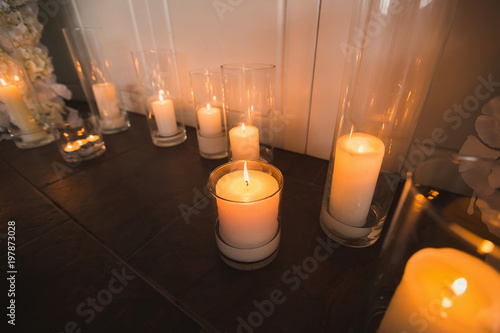 Vases With Candles Stand For Wedding Ceremony Stock Photo And Vases With Candles Stand For Wedding Ceremony