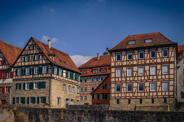 Fototapeta premium Cityscape with old, half-timbered buildings in romantic medieval town of Schwäbisch Hall in Baden-Württemberg, Germany