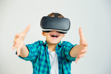 kid in vr headset
