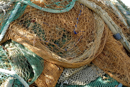 Filets de pêche et cordage