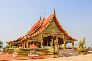Fototapeta na wymiar Beautiful Buddhist Temple Wat Sirindhorn Wararam Chong Mek Sirindhorn Ubon Ratchathani Thailand 