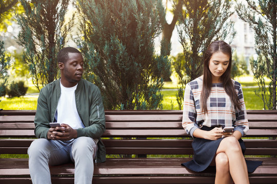 รูปภาพAntisocial – เลือกดูภาพถ่ายสต็อก เวกเตอร์ และวิดีโอ7,915 | Adobe ...