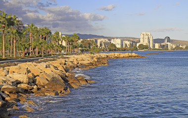 Fototapeta premium sea front promenade in the city Limassol