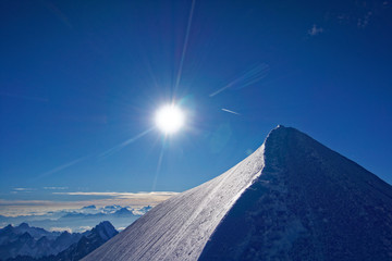 Snow crest near the summit of Mont Blanc