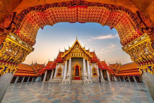  Wat Benchamabophit Dusit wanaram.  Bangkok, Thailandia.