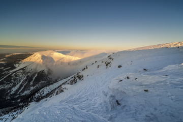 Fototapeta na wymiar Beautiful landscape of winter Karkonosze mountains, Panorama