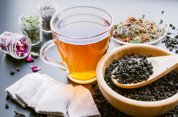 balck tea with herbs