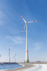 Windrad Vorn Autobahn