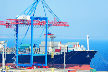 Port cargo crane, ship and container
