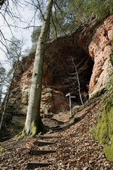 Anstieg zur Genovevahöhle