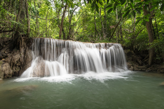 Huay-Kamin Waterfall, Kanchanaburi, Thailand © Keerati