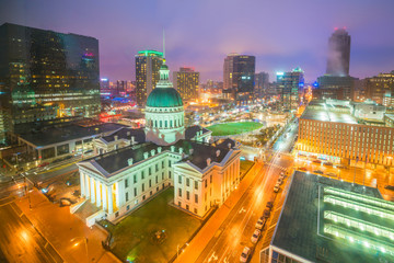 Fototapeta na wymiar St. Louis downtown skyline at twilight