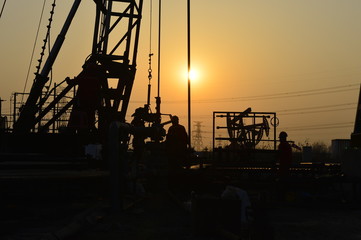 The oil workers in the job