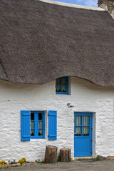 Chaumières brièronnes traditionnelles  © guitou60