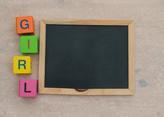 Schild zum gestalten, Rahmen mit Girl Buchstaben, bunt 