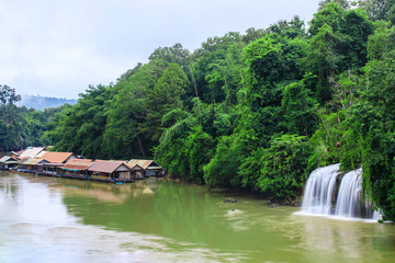 Fototapeta na wymiar Sai Yok waterfall, Beautiful waterwall in nationalpark of Kanchanaburi province, ThaiLand.