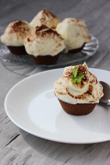 chocolate cupcakes