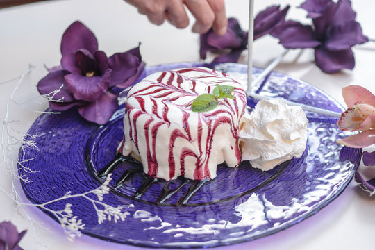 Sahnekirsch Images – Browse 38 Stock Photos, Vectors, and Video | Adobe ...