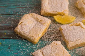 Freshly Baked Lemon Bars