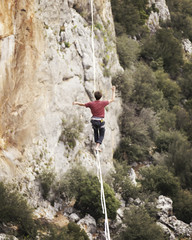 Obraz premium Walk a line in the sky.Turkish Highline Carnival in Antalya.